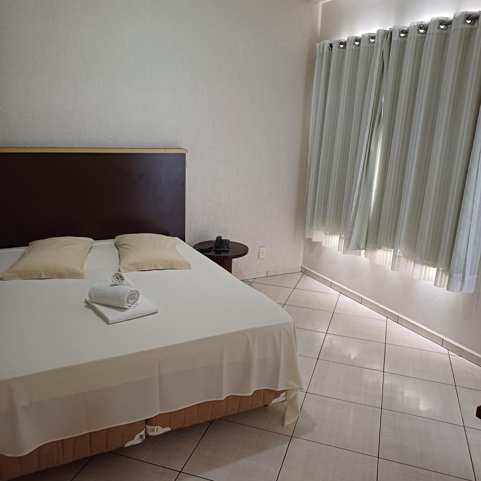 Hotel Maestro Express Toledo 托莱多 外观 照片