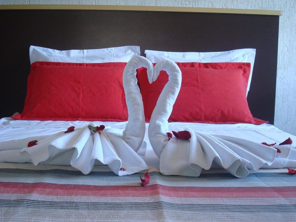 Hotel Maestro Express Toledo 托莱多 外观 照片